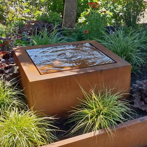 Tables d'eau standard Acier corten