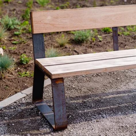 MIO avec dossier Acier corten