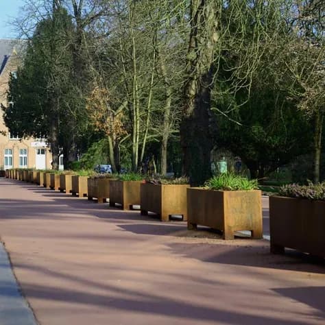 CARREZ avec pieds Acier corten