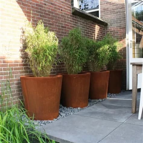 CONIC avec fond Acier corten
